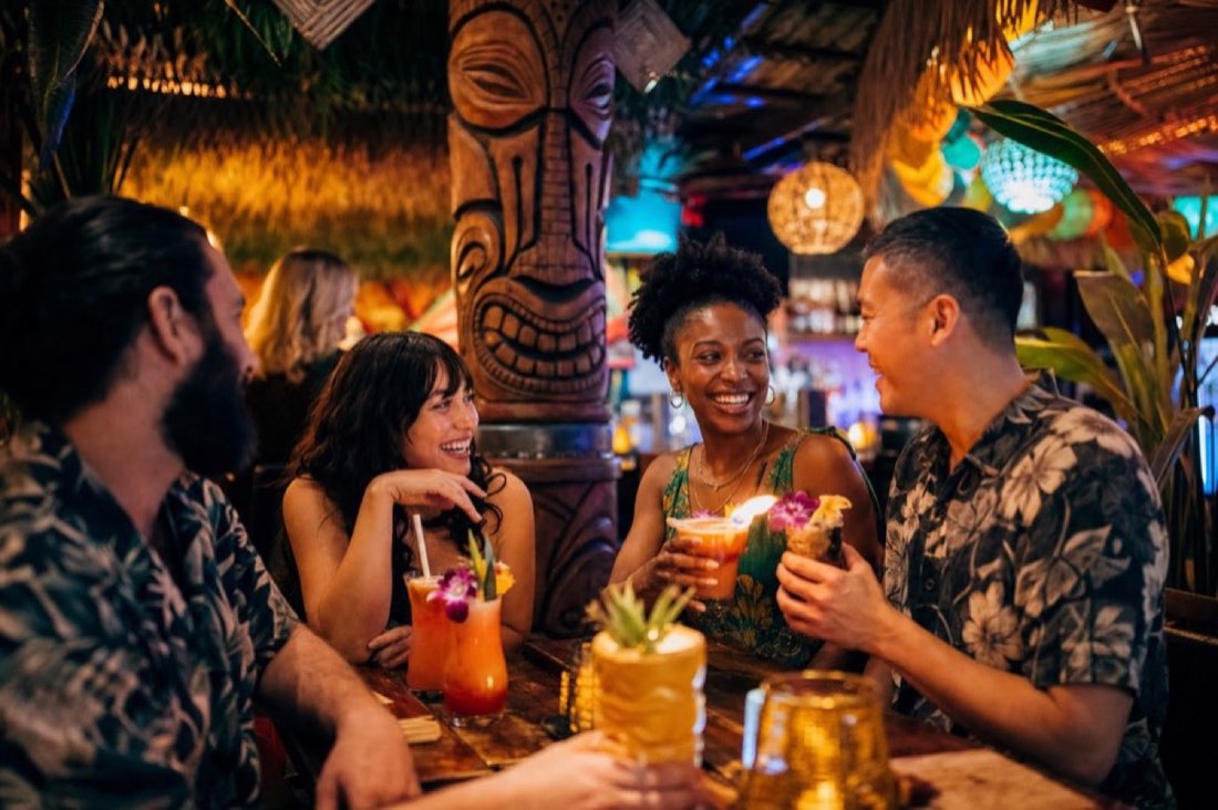Porco Lounge & Tiki Room nightlife in Cleveland
