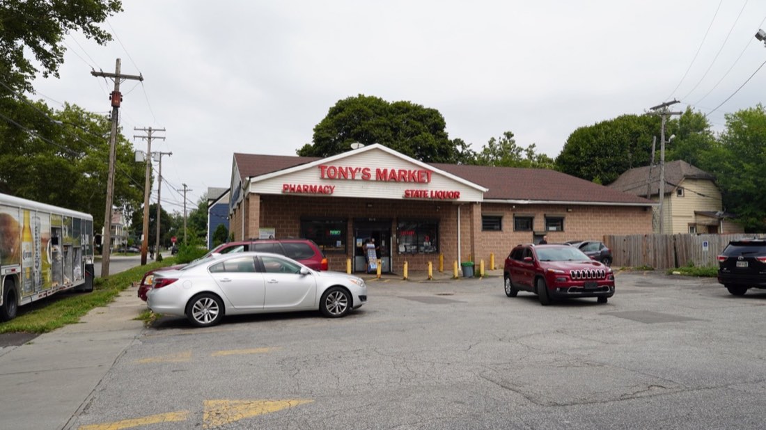 Tony’s Market: the Clark Avenue corner store built for everyday life — Cleveland news