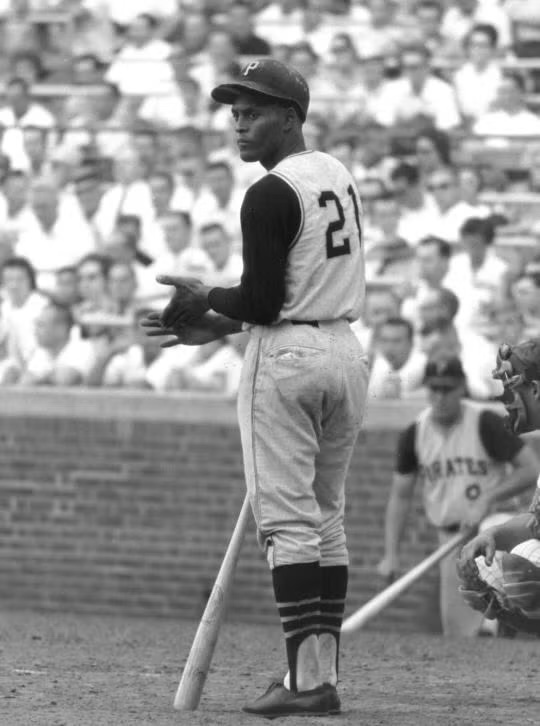 Roberto Clemente baseball card style image representing his legendary career.